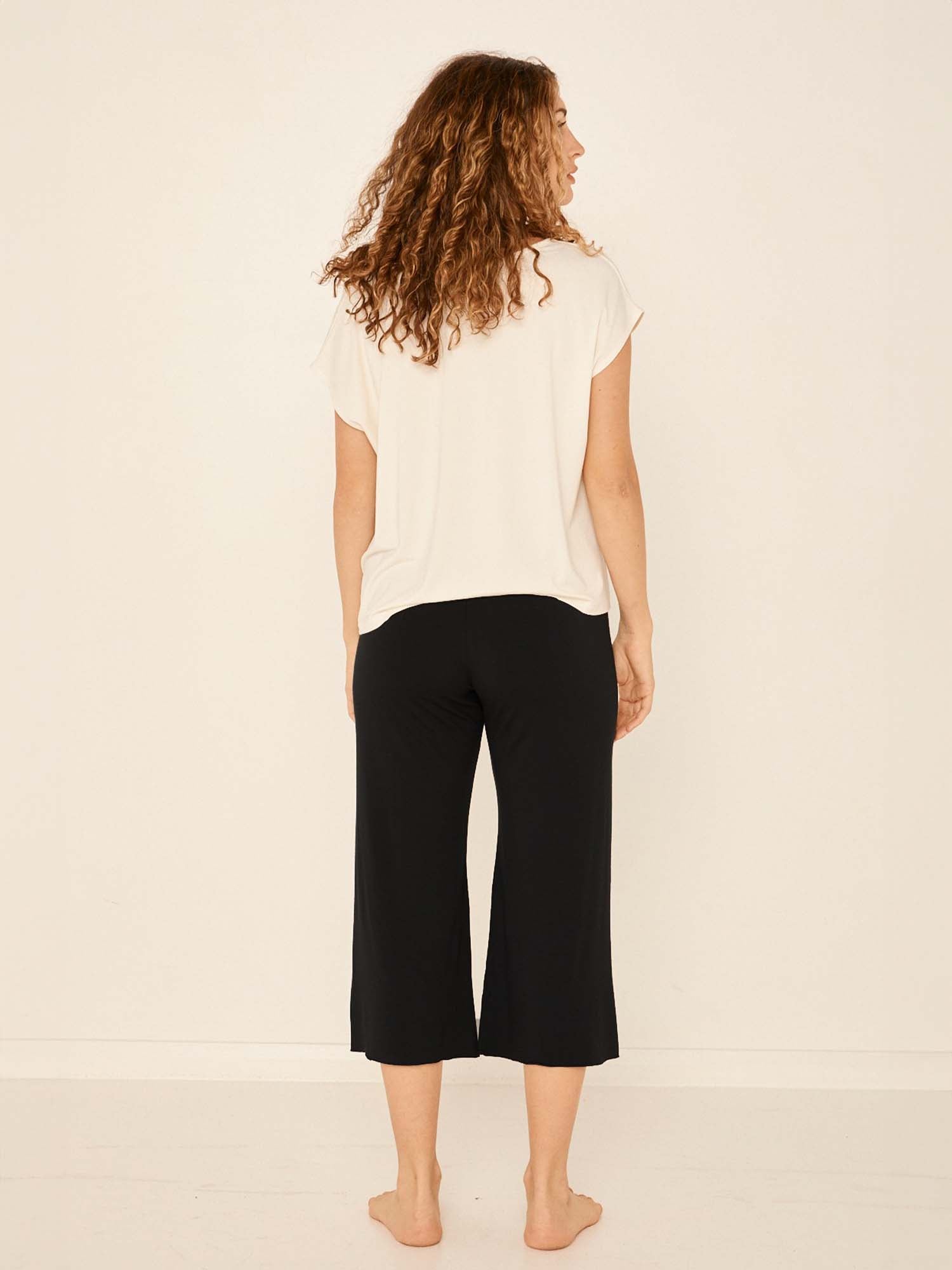 Reversible bamboo cream cap sleeved boxy t-shirt with boat and relaxed v necklines, women's bamboo clothing