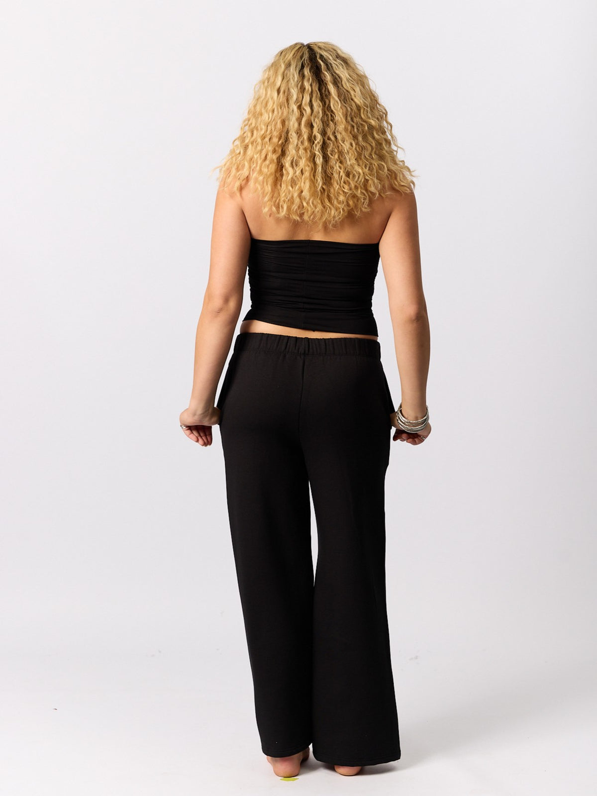 Organic Fleece - Wide Leg Sweatpants - Black