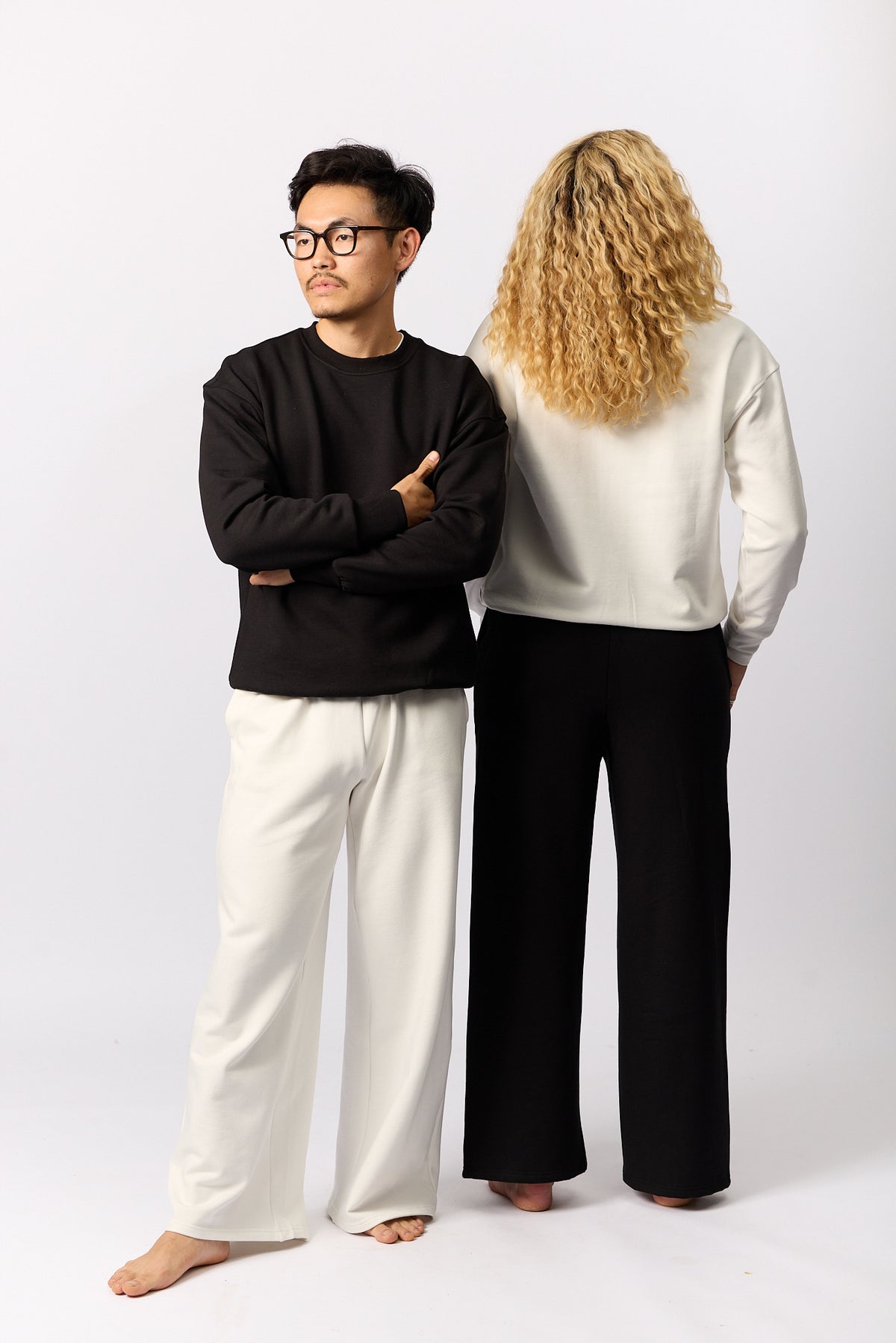 Organic Fleece - Relaxed Crew Neck Sweater - Black